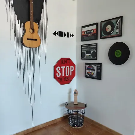 Viila S'un Sfert بيت ضيافة 4*