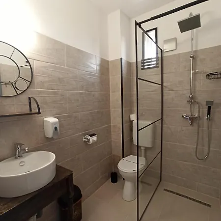 Viila S'un Sfert بيت ضيافة