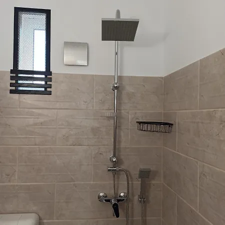 Viila S'un Sfert بيت ضيافة كوستِنيست