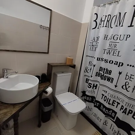 Viila S'un Sfert بيت ضيافة 4*