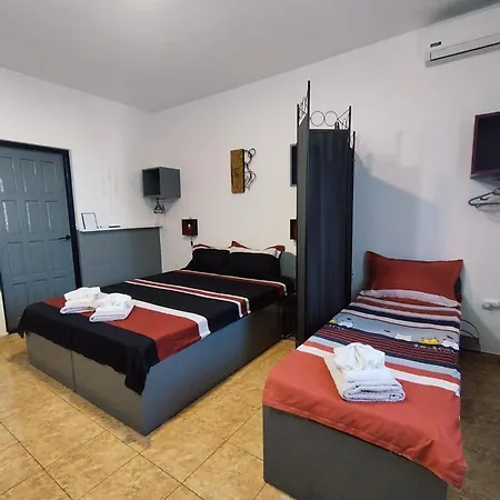 Viila S'un Sfert 게스트하우스 4*