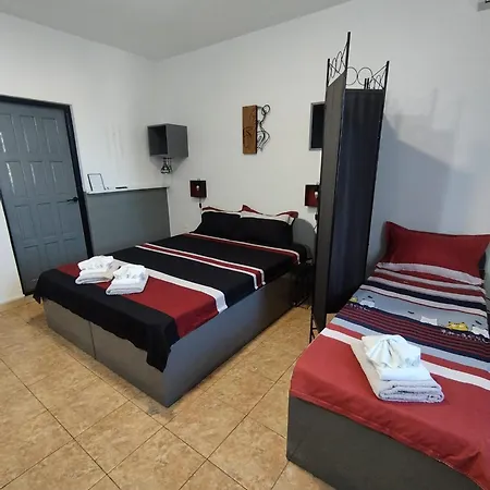 Viila S'un Sfert 게스트하우스 4*