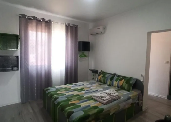 Viila S'un Sfert Pensionat Costinesti